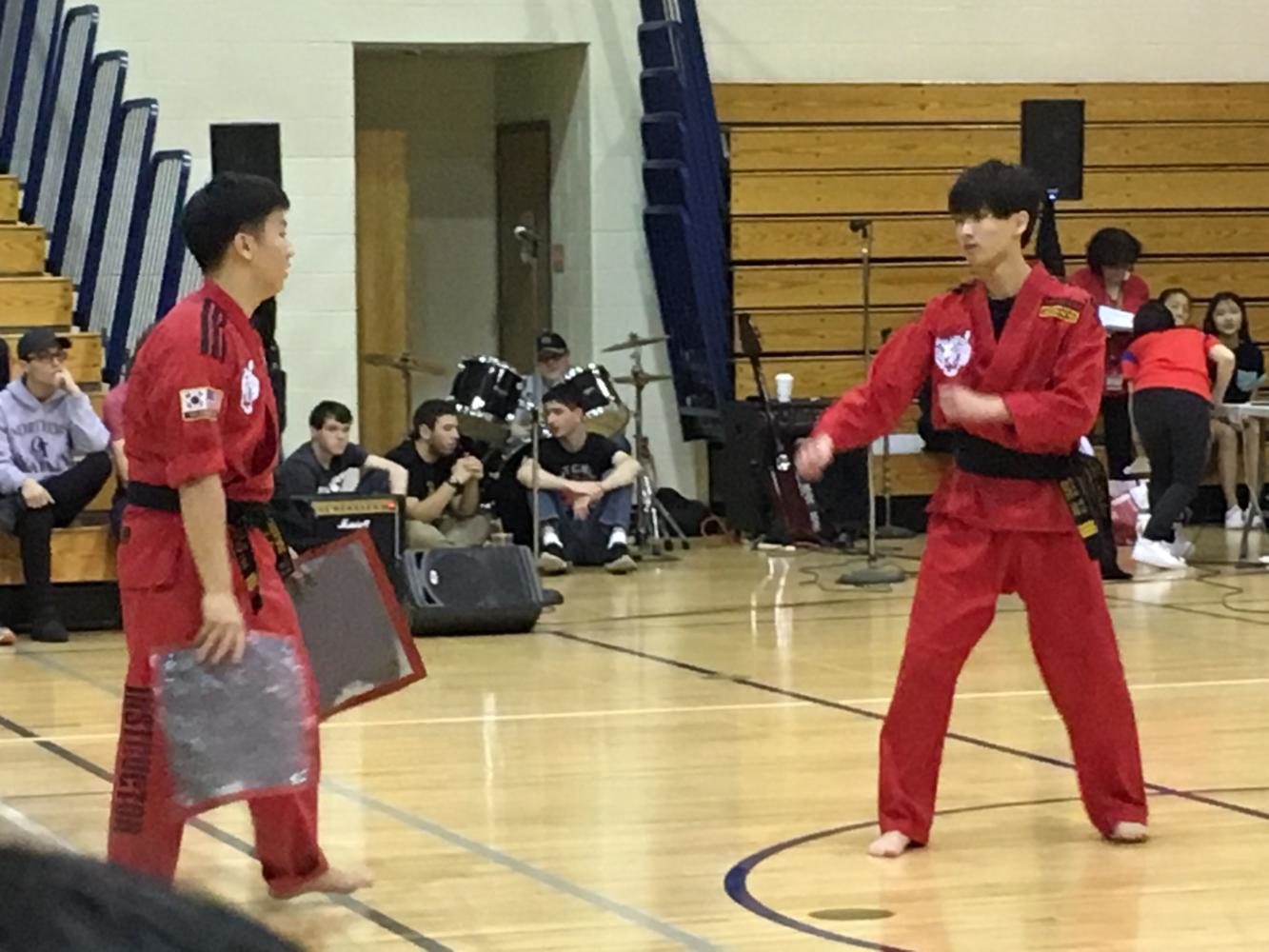 At Diversity Day, students demonstrated their taekwondo skills.