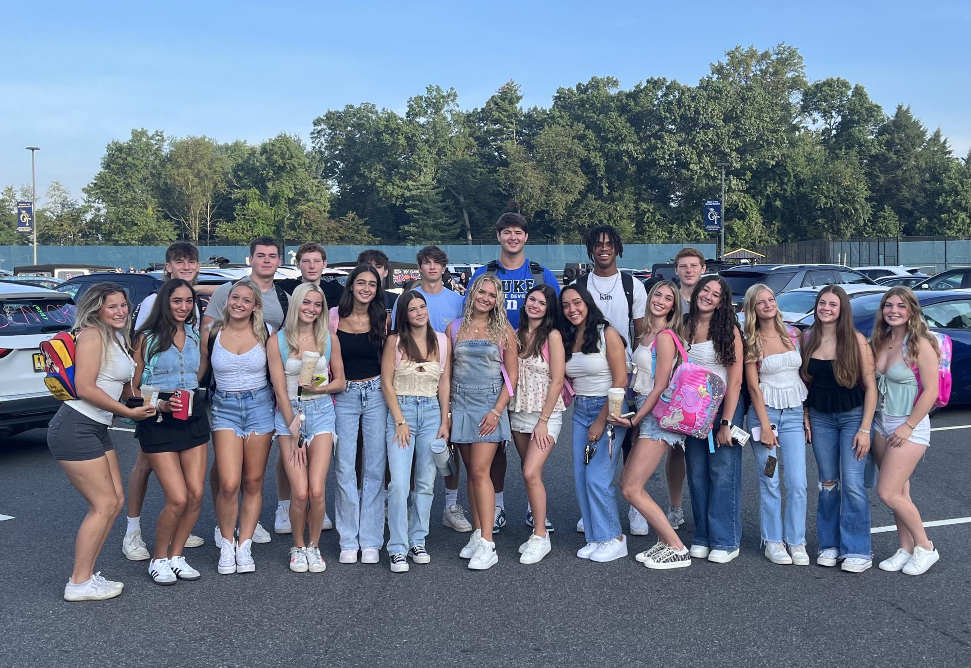 Seniors take photos together ahead of their final first day of school 
